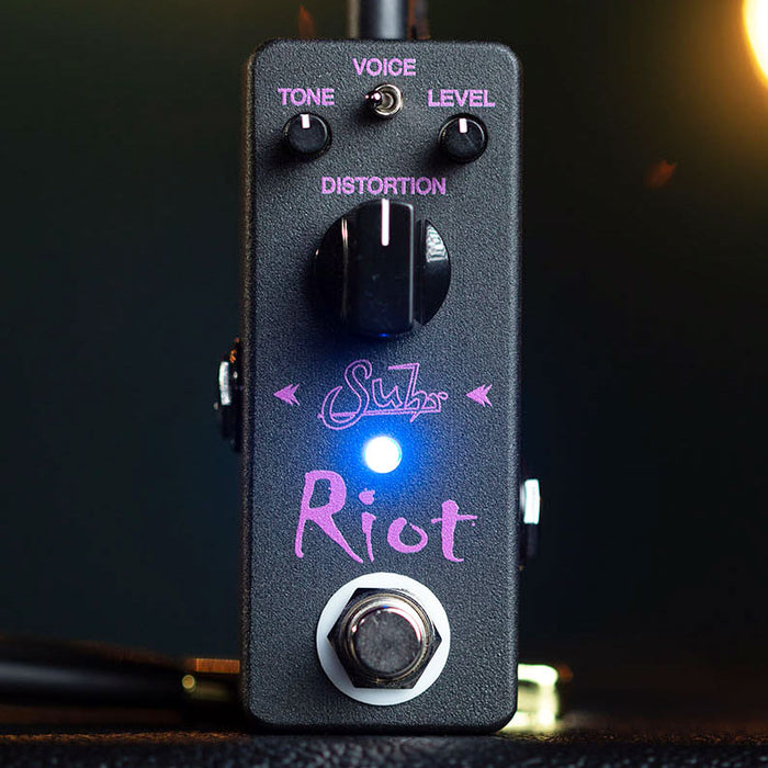 Suhr Riot Mini Compact Distortion & Overdrive Pedal Black Edition