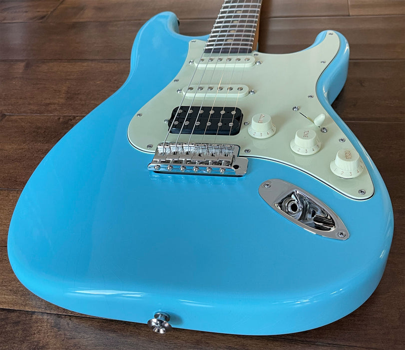 Suhr Classic S Vintage Limited Edition HSS Daphne Blue 81798